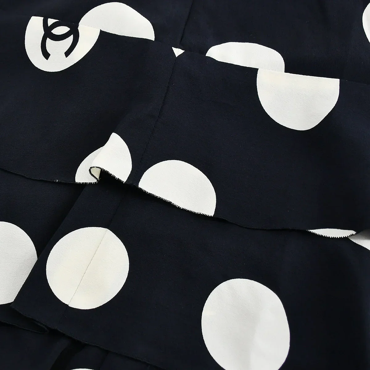 Chanel Spring 1997 Runway polka-dot ruffled silk dress #38 - Image 4