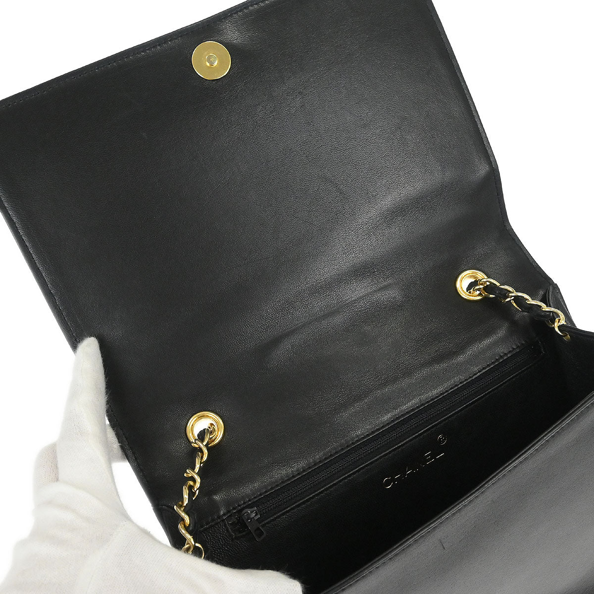 Chanel 1989-1991 Black Lambskin Full Flap Shoulder Bag - Image 7