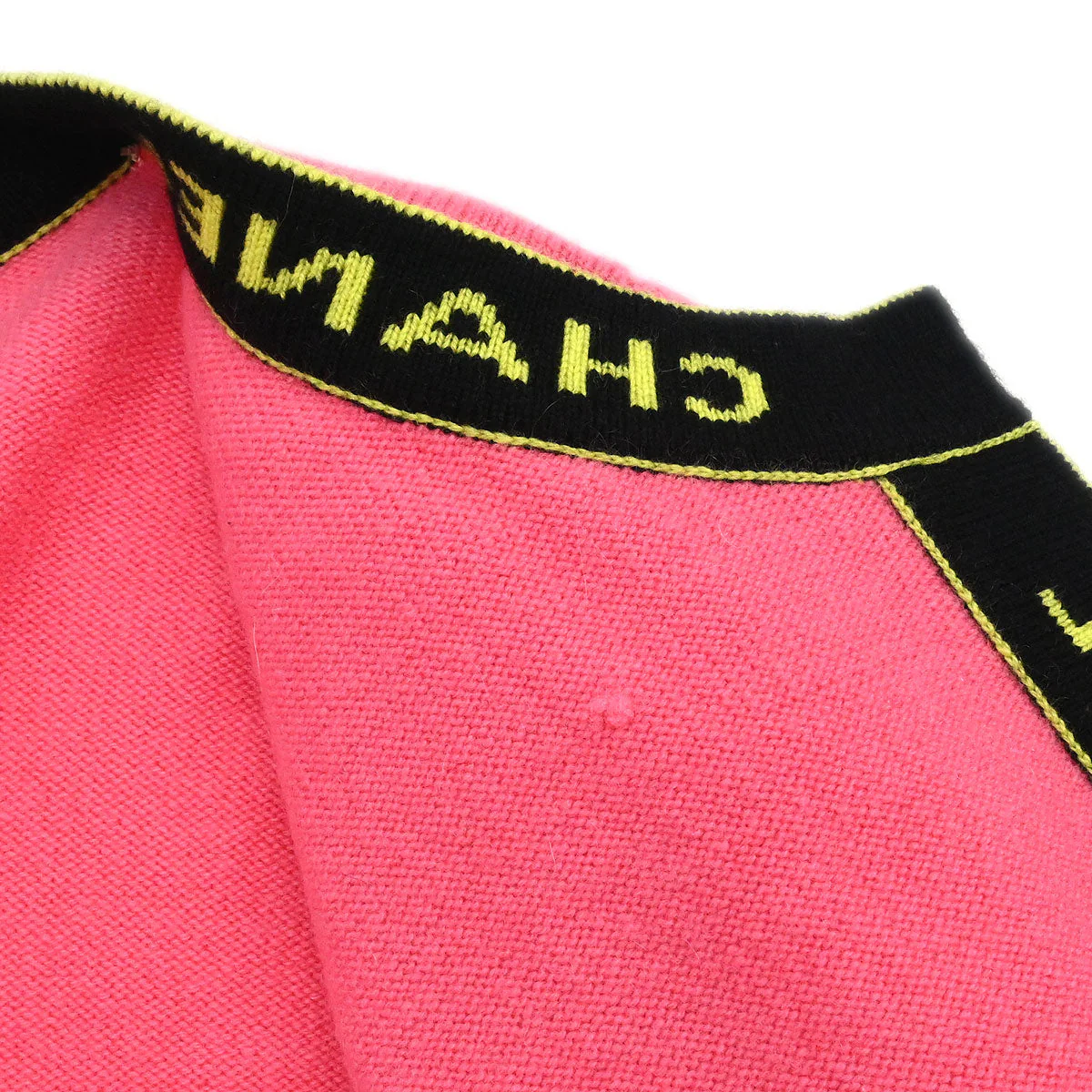 Chanel Ensemble Cardigan Short Sleeve Top Pink - Image 9