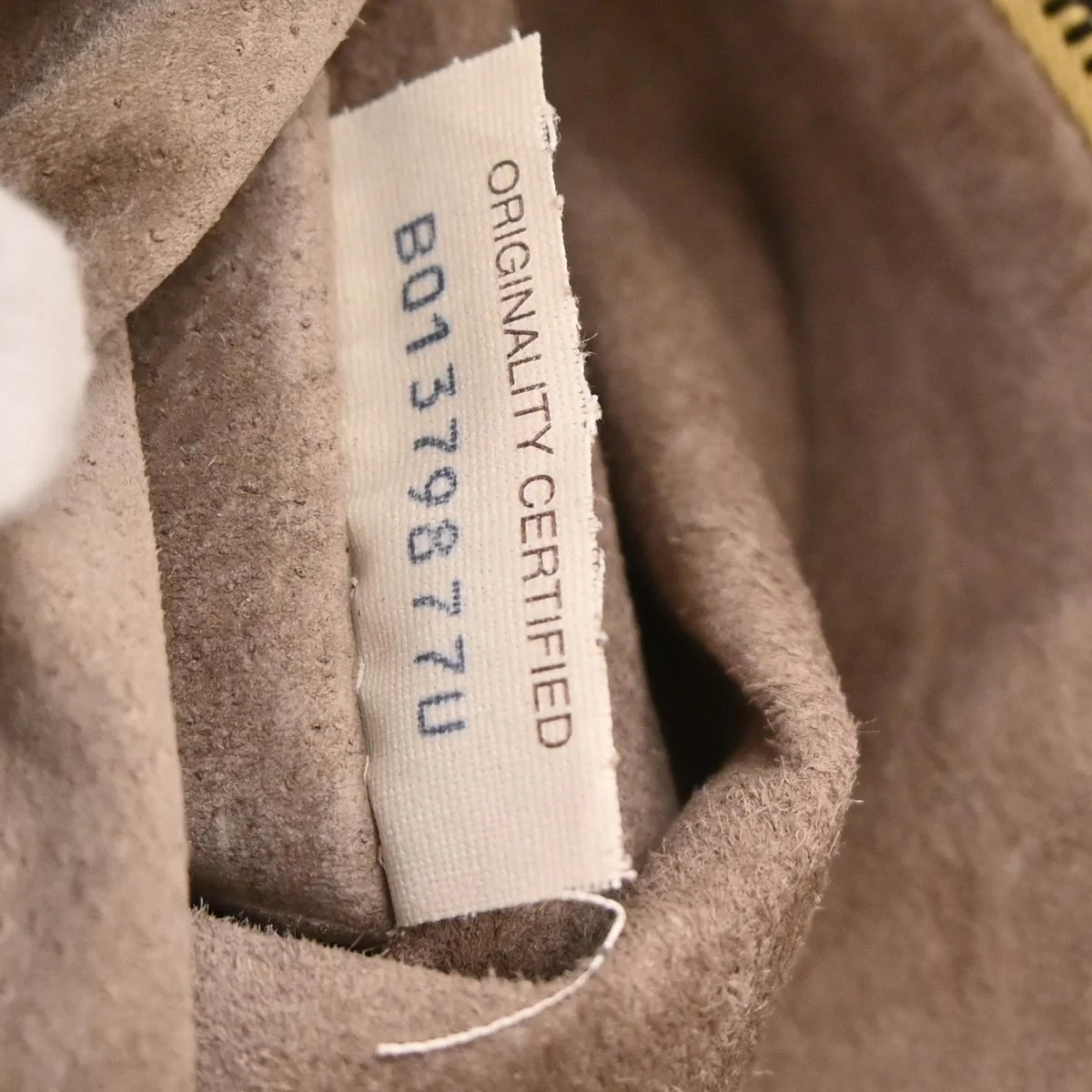 Bottega Veneta Yellow Lambskin Intrecciato Hobo Handbag - Image 10