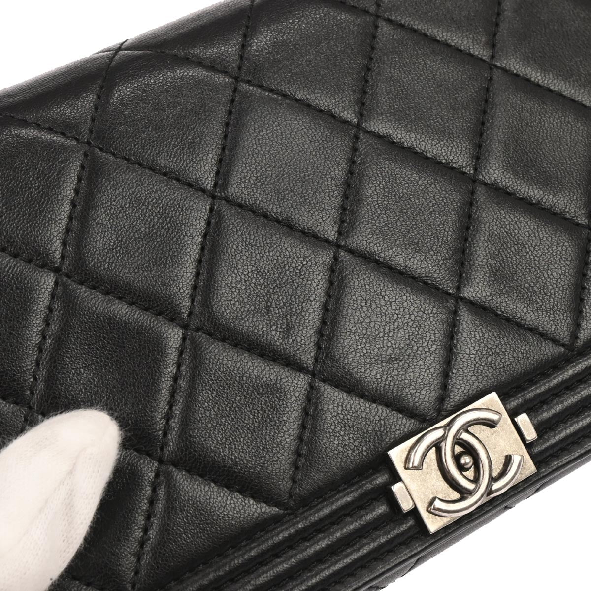 Boy Chanel 2014-2015 Black Lambskin Chain WOC Shoulder Bag - Image 3
