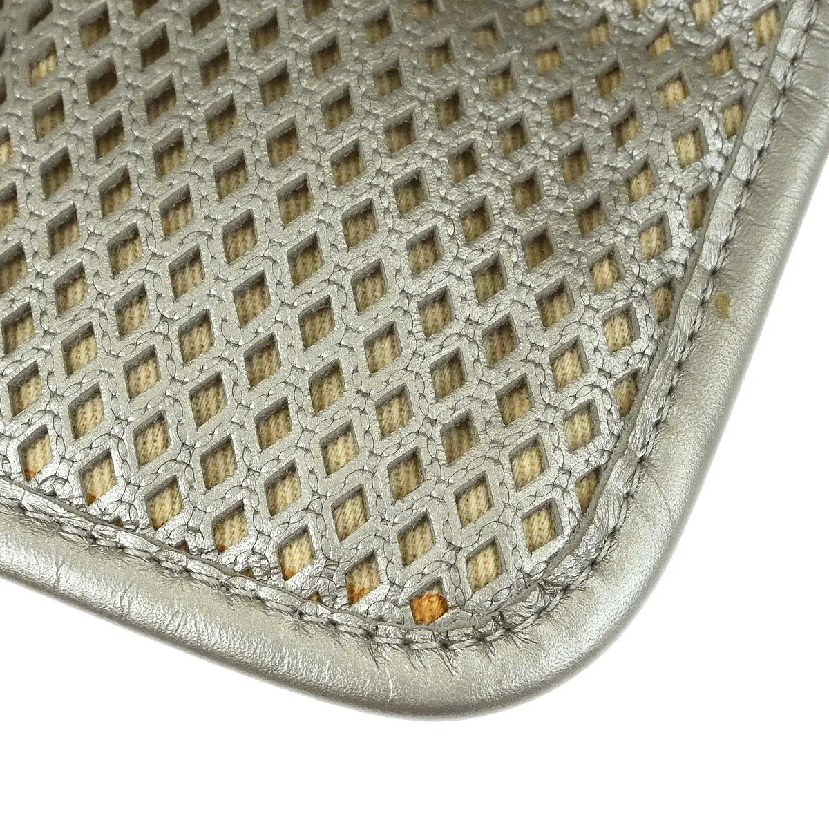 Chanel 2012-2013 Gold Perforated Calfskin French Riviera Shoulder Bag - Image 7