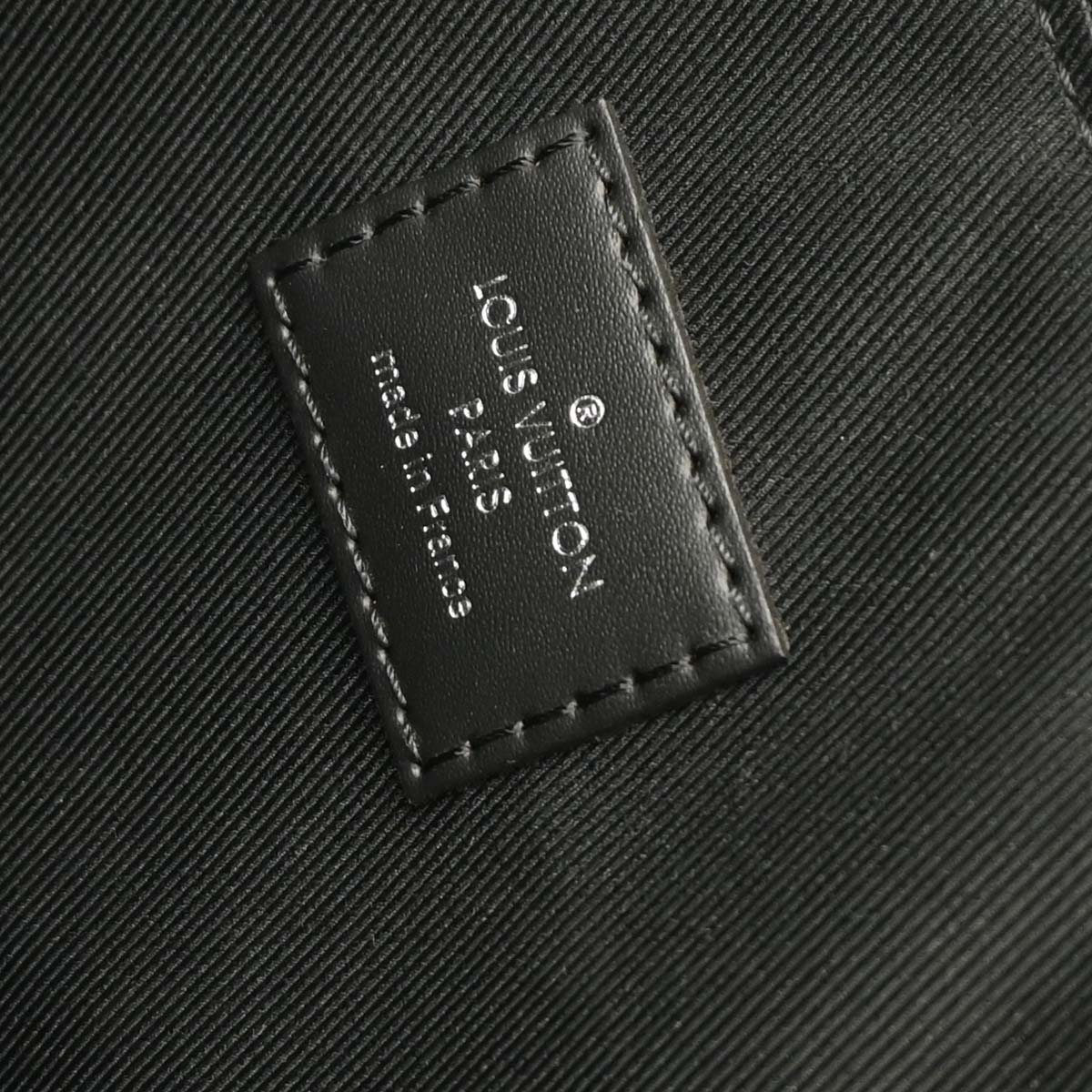 Louis Vuitton Explorer Business Bag M43280 - Image 9