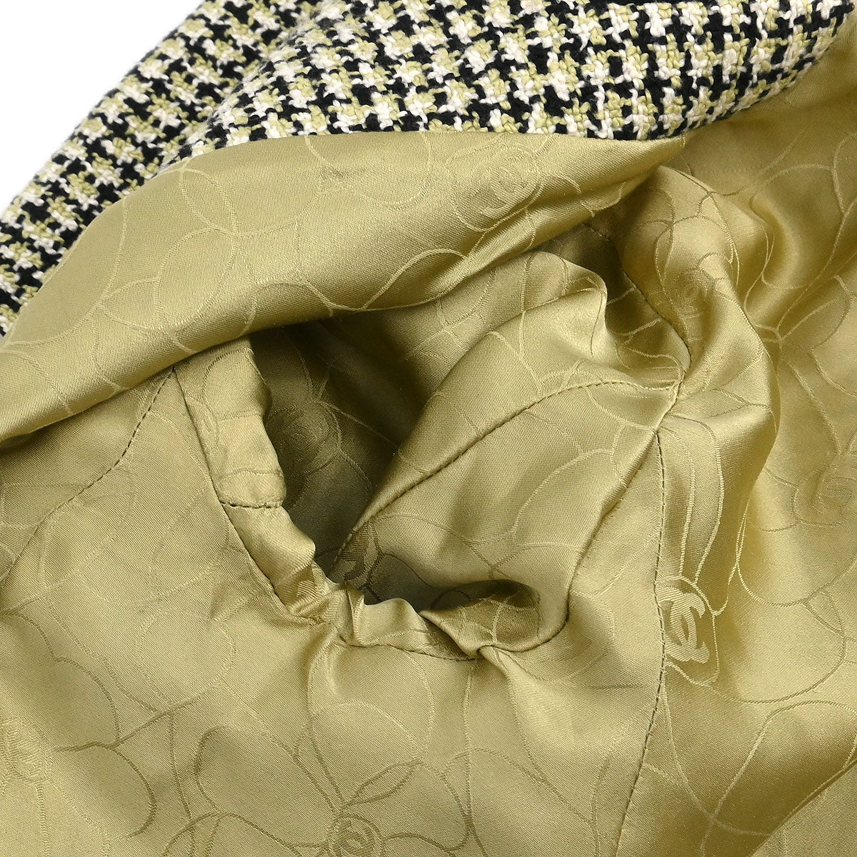 Chanel Jacket Light Green - Image 7