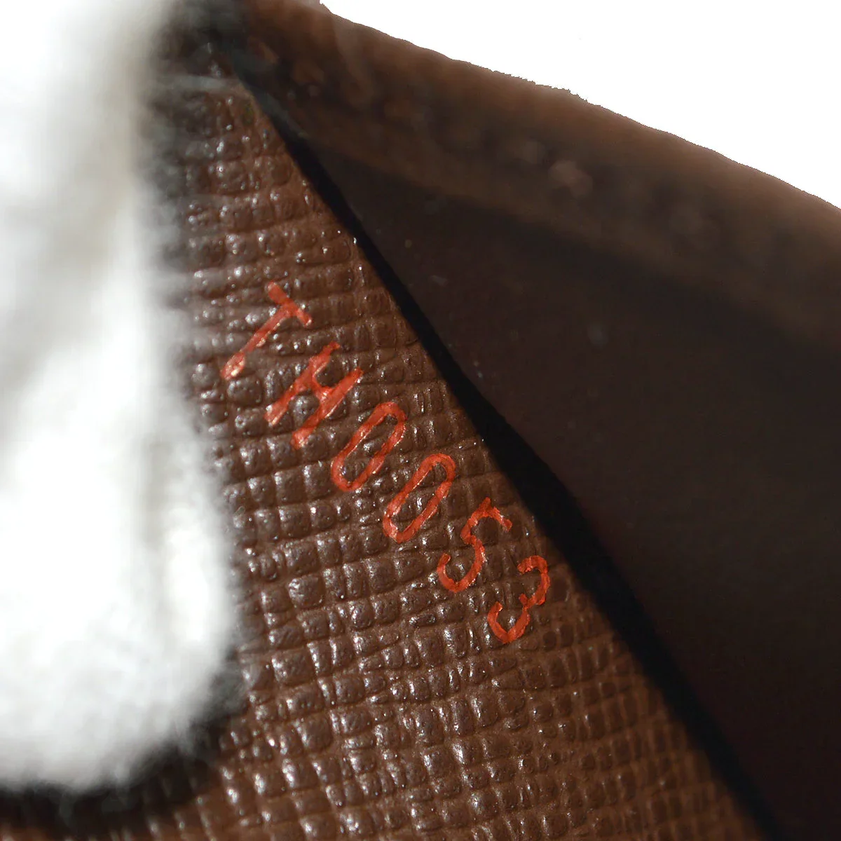 Louis Vuitton 2003 Damier Portefeuille International Wallet N61217 - Image 7