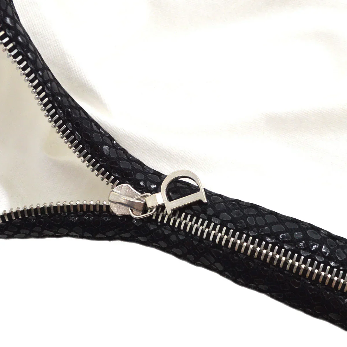 Christian Dior Summer 2001 zip-detail tank top #38 - Image 6