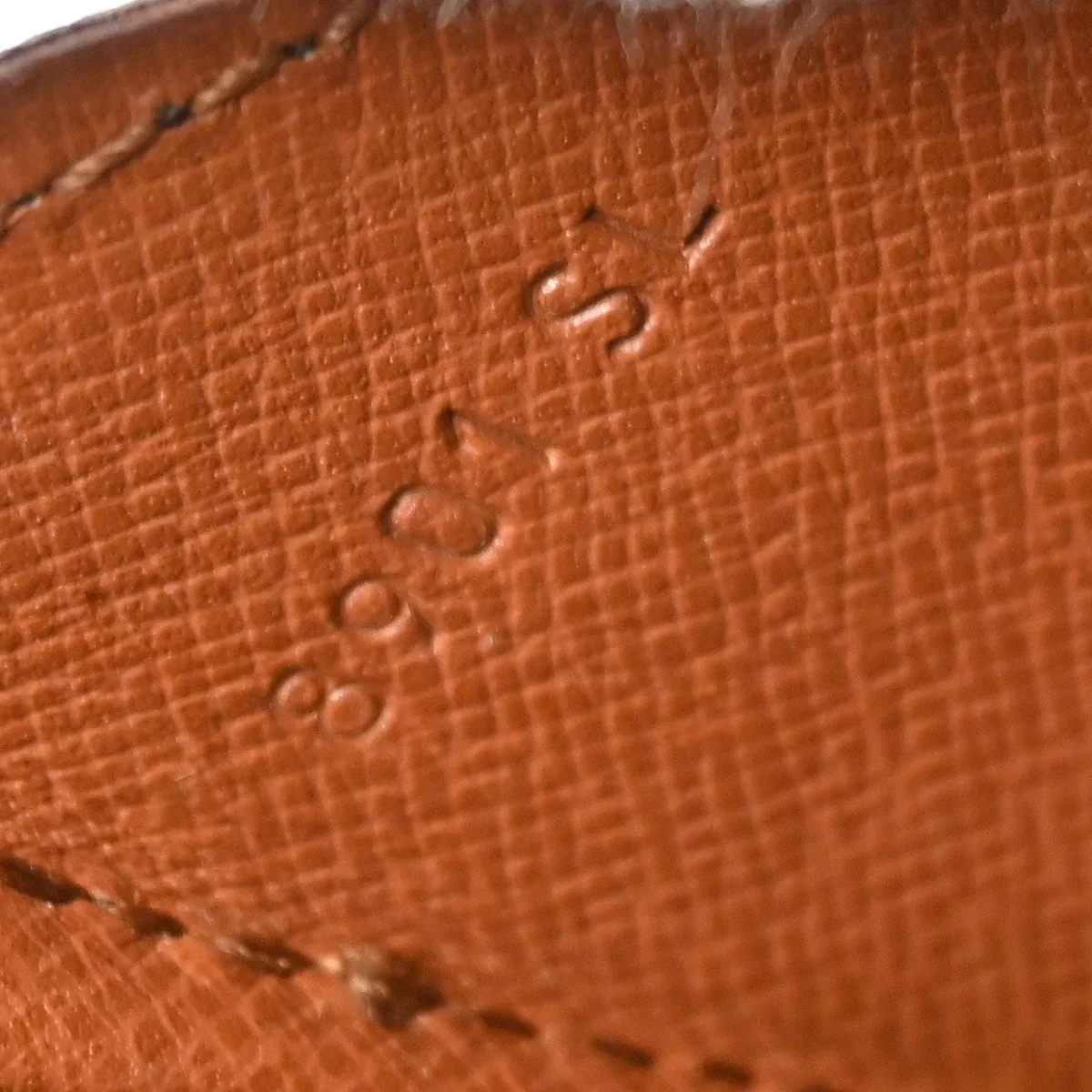 Louis Vuitton 1991 Monogram Cartouchiere PM Shoulder Bag M51254 - Image 9