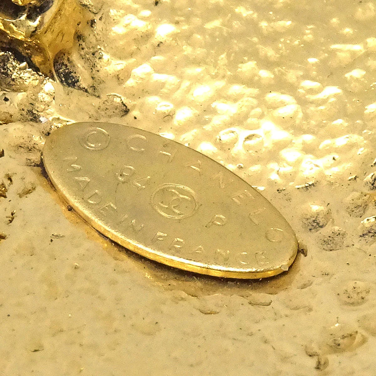 CHANEL 1994 Brooch Pin Corsage Gold 94P - Image 4