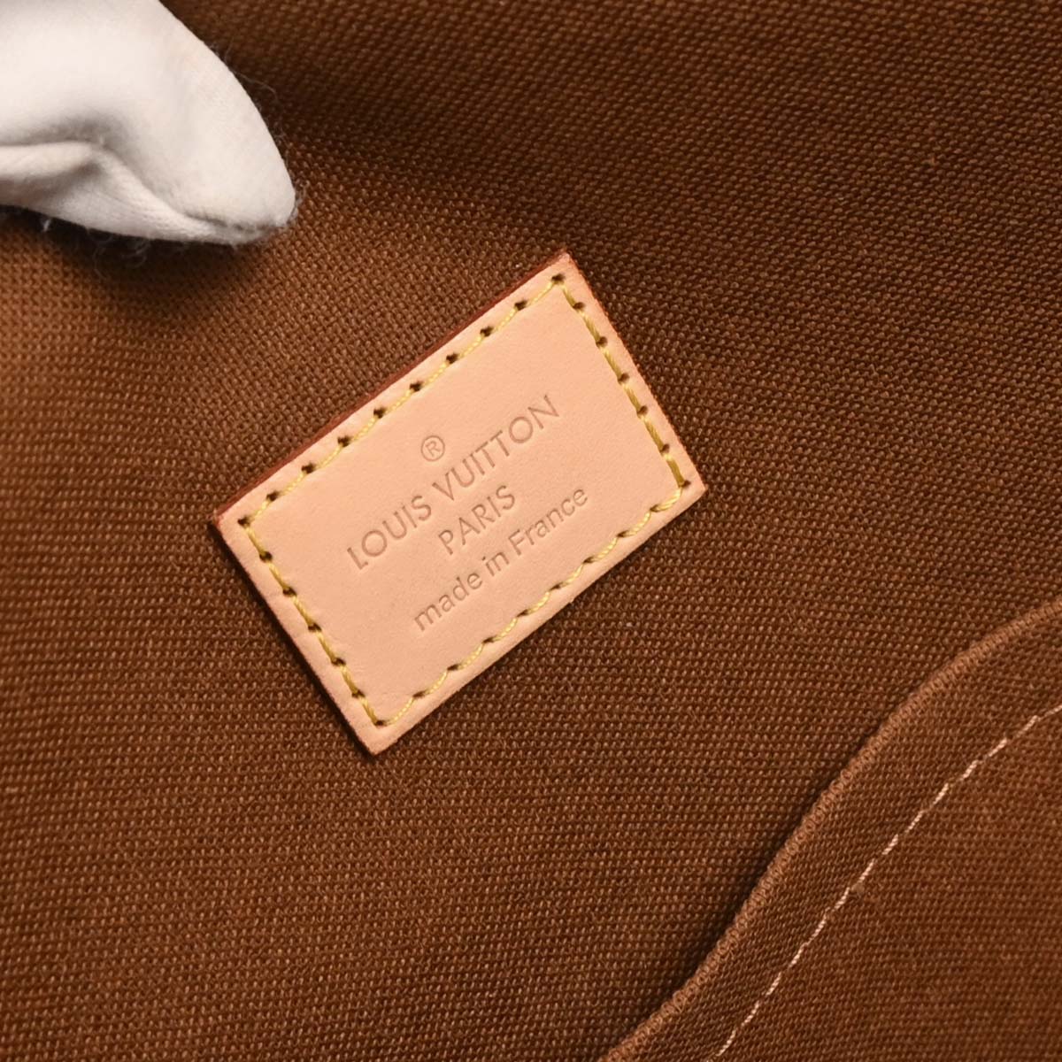 Louis Vuitton 2009 Monogram Messenger Bosphore GM Shoulder Bag M40105 - Image 9