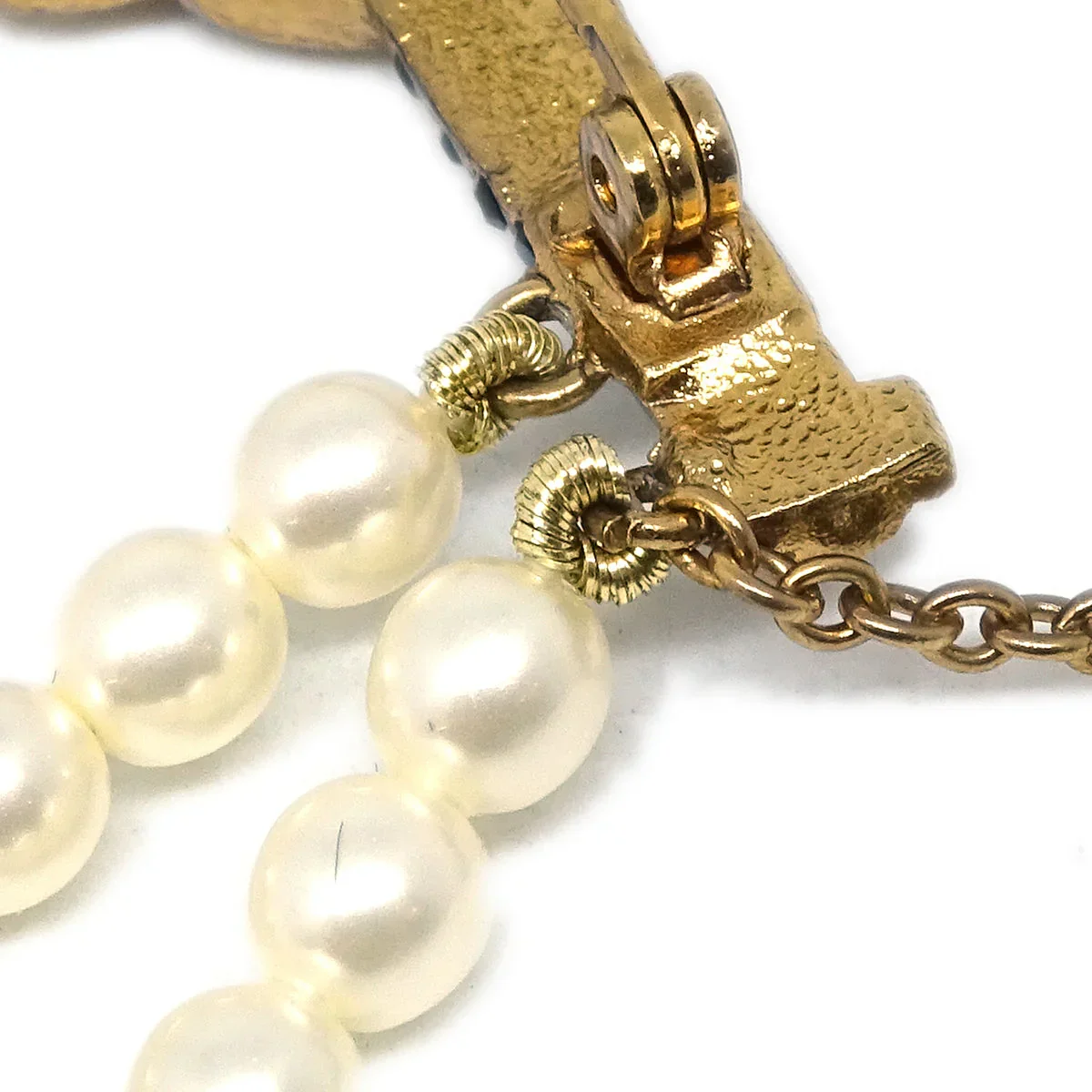 Chanel Gun Brooch Pin Rhinestone Artificial Pearl Gold 01A - Image 3