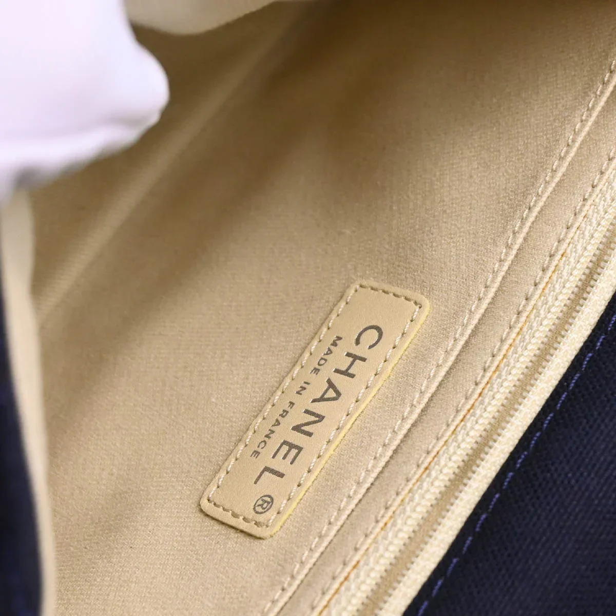 Chanel 2008-2009 Navy Cotton Cruise Line Shoulder Bag - Image 10