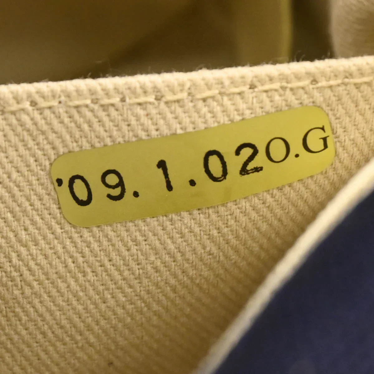 Chanel 2008-2009 Navy Cotton Cruise Line Shoulder Bag - Image 9