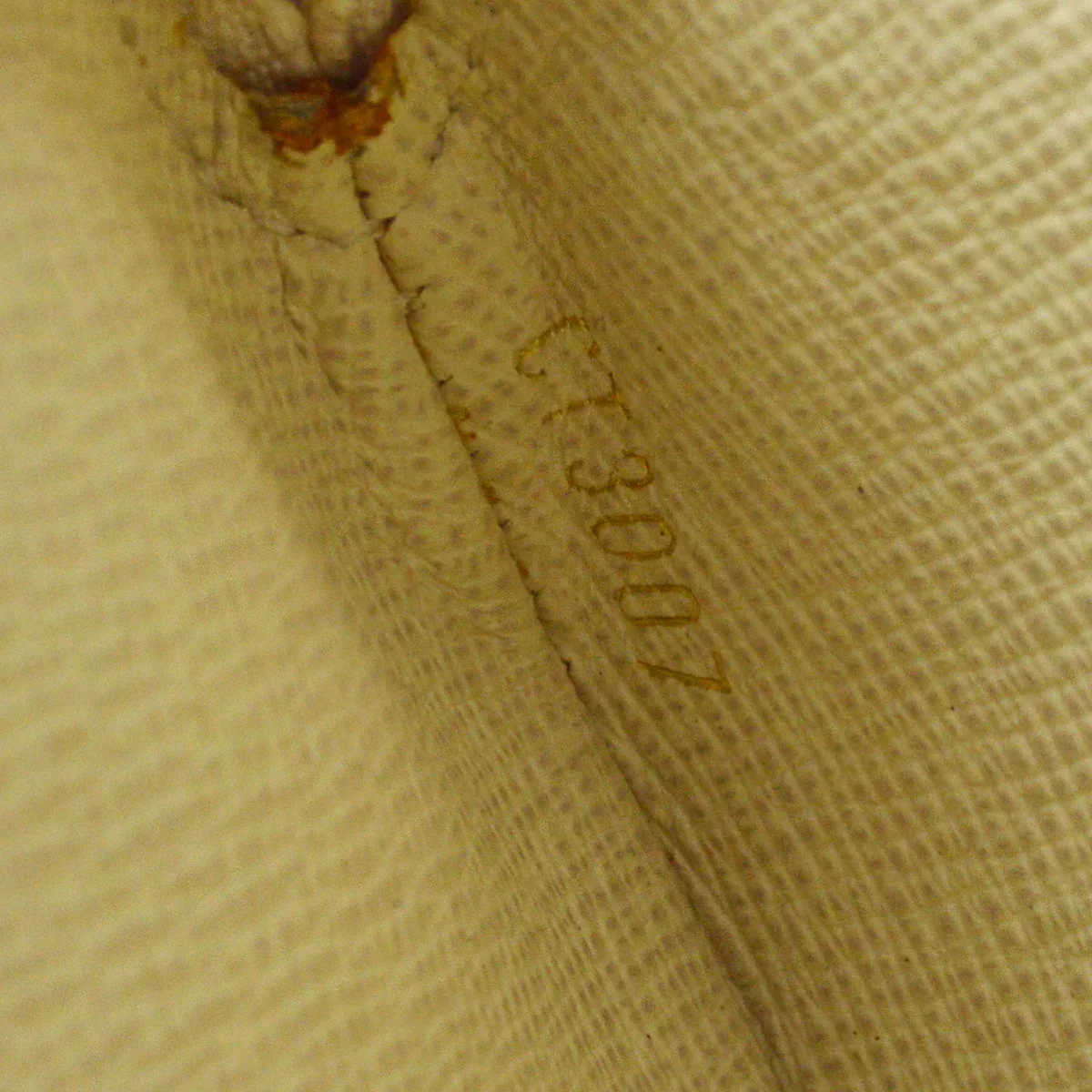 Louis Vuitton 2007 Porte Monnaie Rond M95498 - Image 7