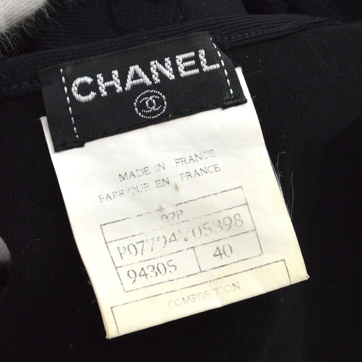 Chanel 1997 Spring CC logo-embroidered cropped T-shirt #40 - Image 9