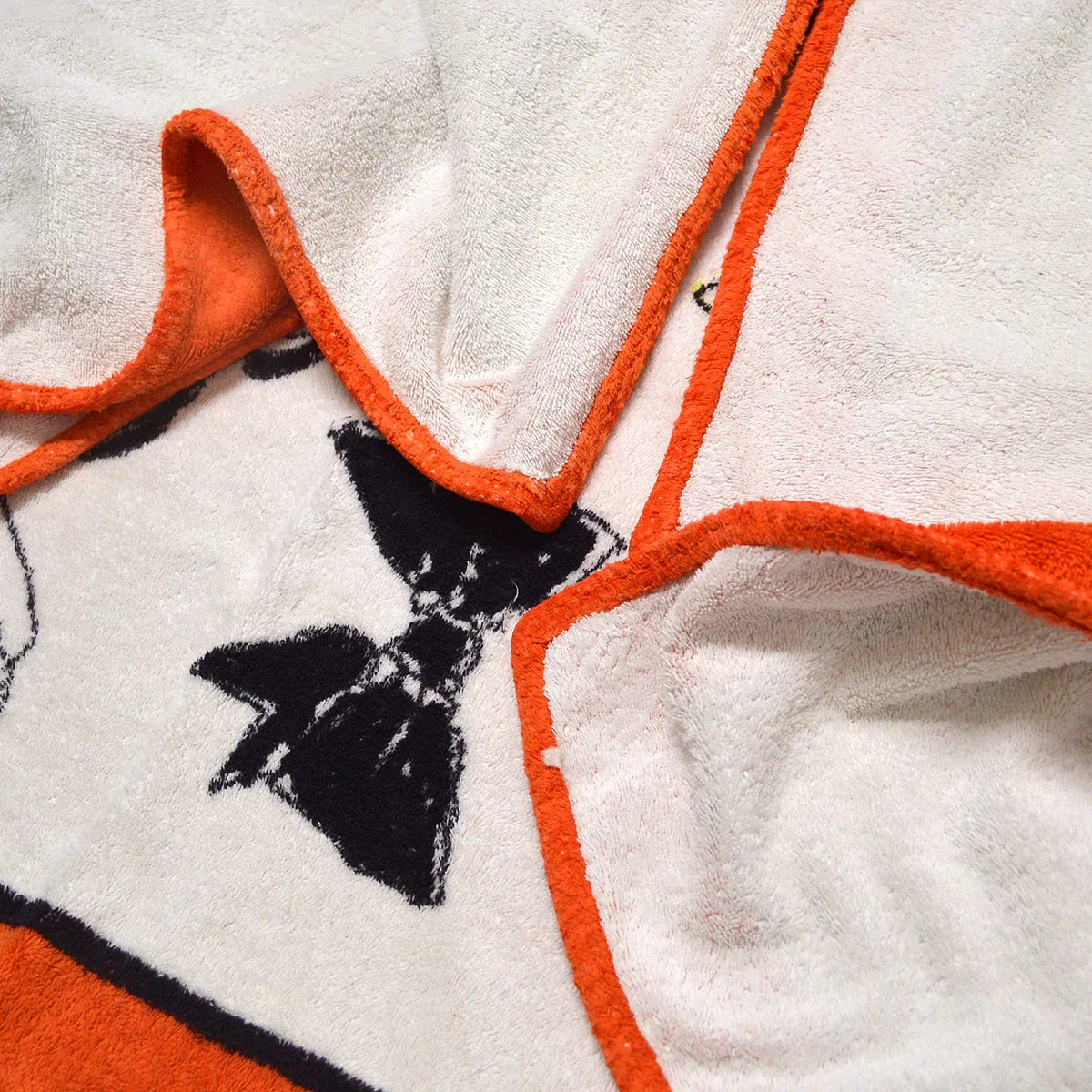 Chanel * 1994 Terry Cloth Beach Towel - Image 4