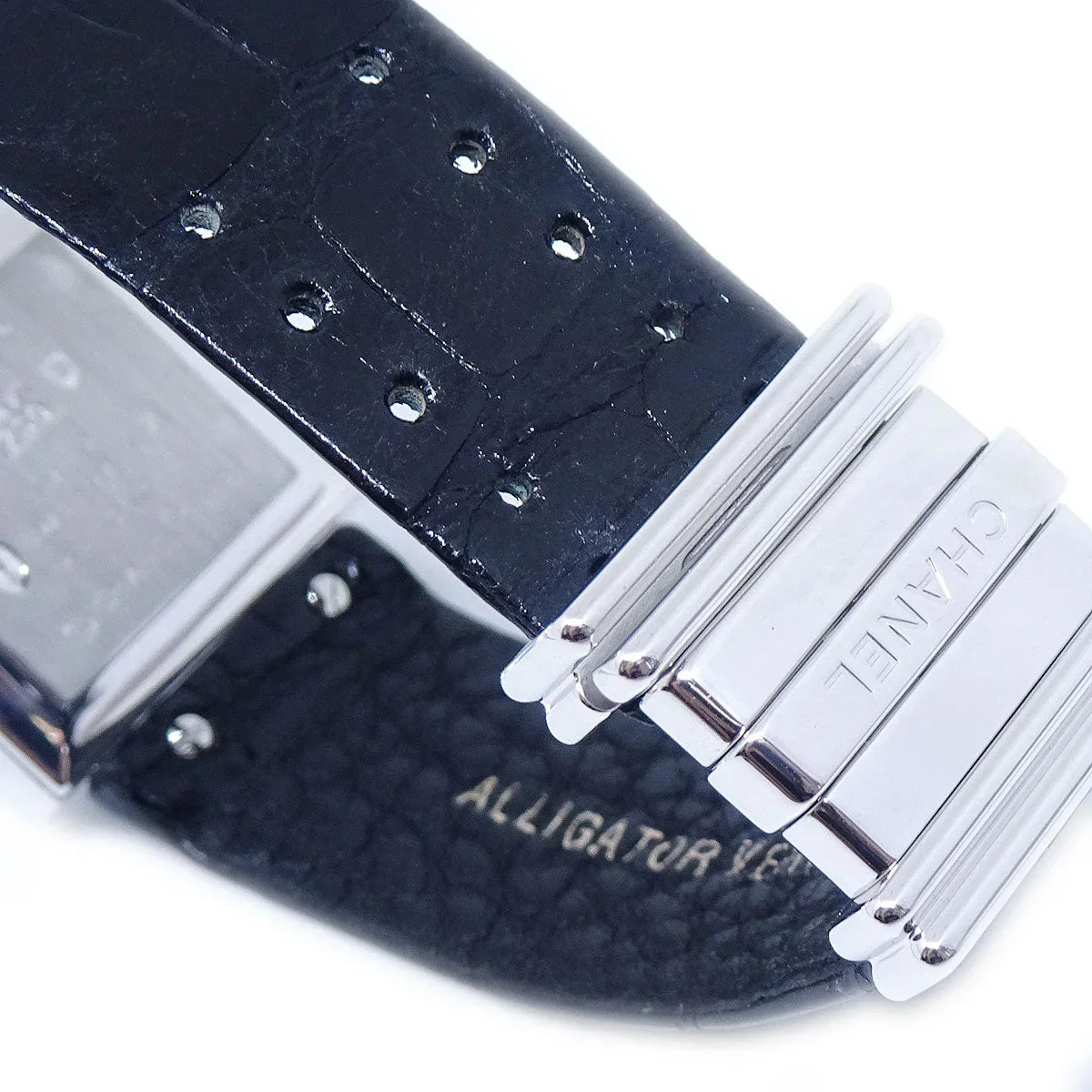 Chanel Matelasse Watch 18KWG Diamond Alligator - Image 3