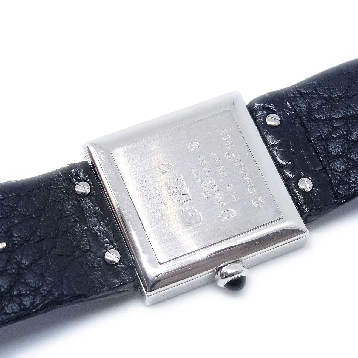 Chanel Matelasse Watch 18KWG Diamond Alligator - Image 4