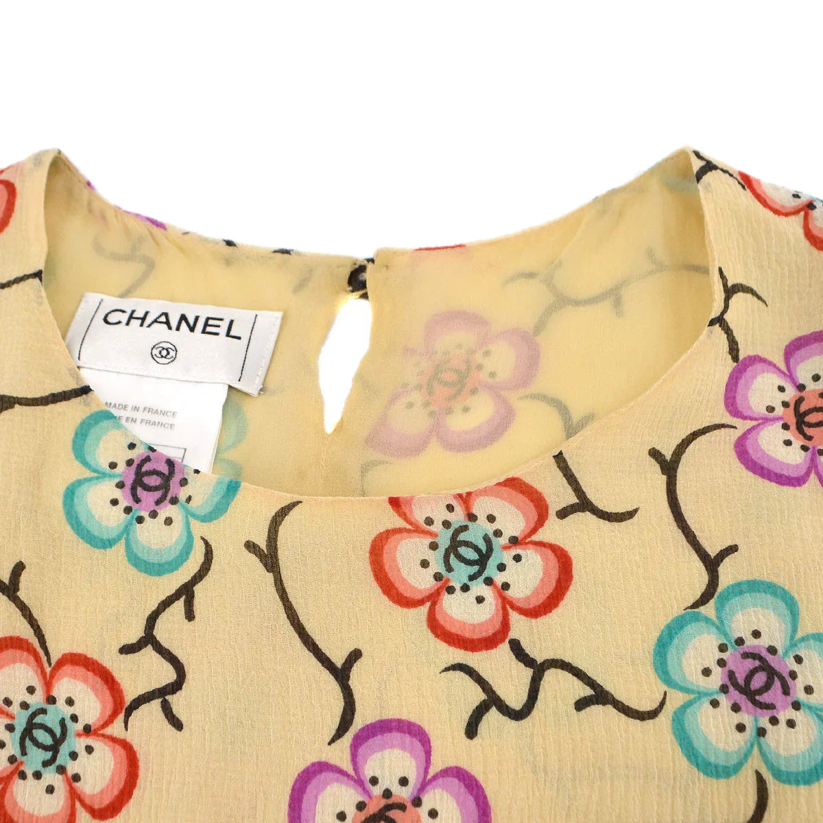 Chanel 2001 High-Summer CC Floral Pattern T-shirt #38 - Image 3