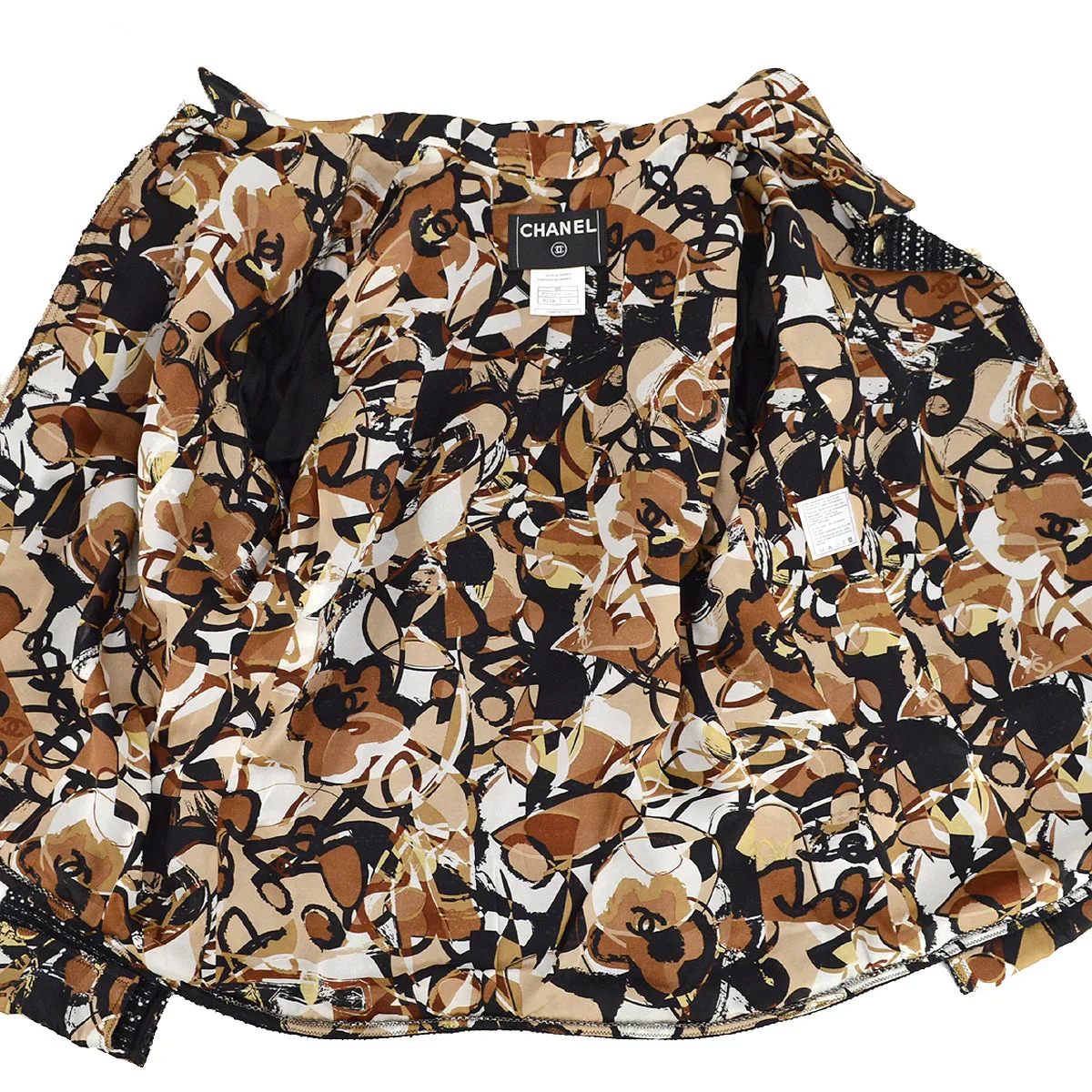 Chanel Spring 2005 Contrast Pattern Jacket #42 - Image 3