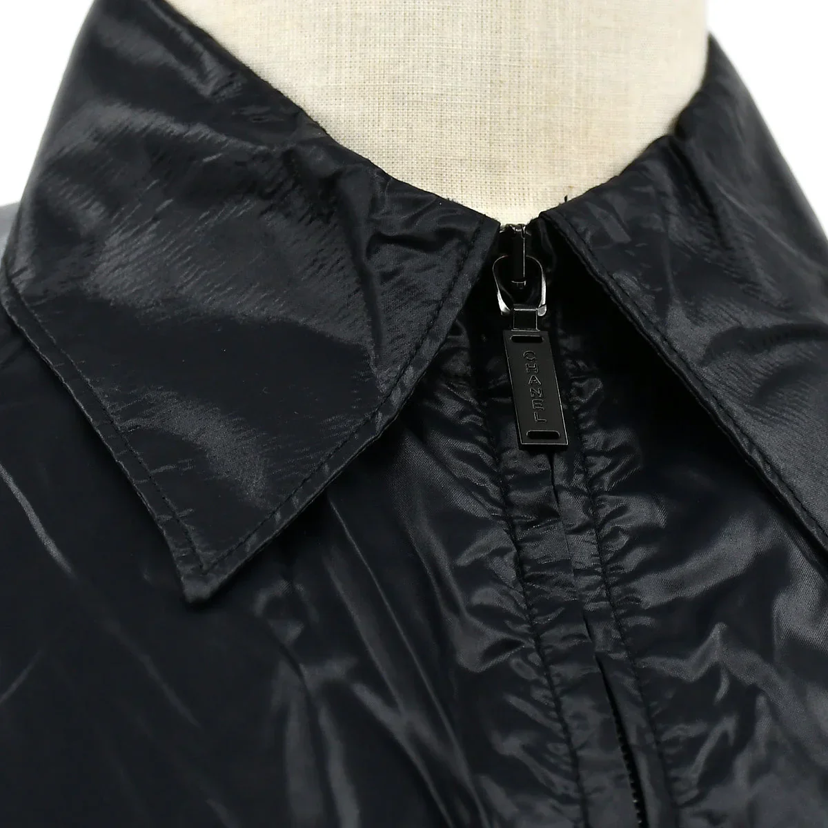 Chanel 1999 Spring two-tone zip-up vest #38 - Image 3
