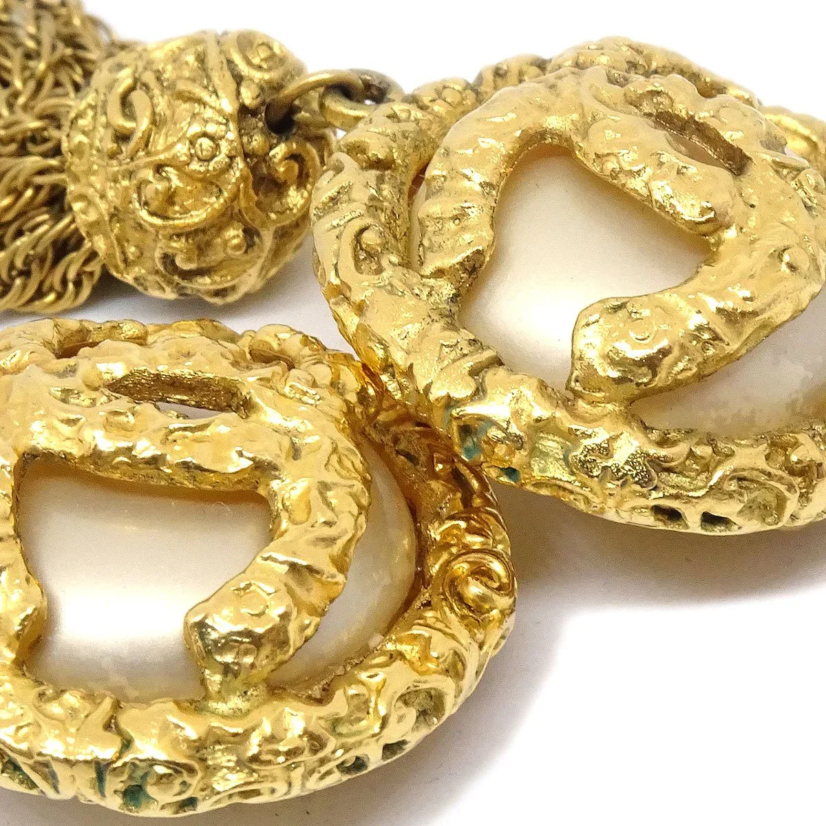 Chanel 1993 Faux Pearl Filigree Tassel Earrings Clip-On - Image 3