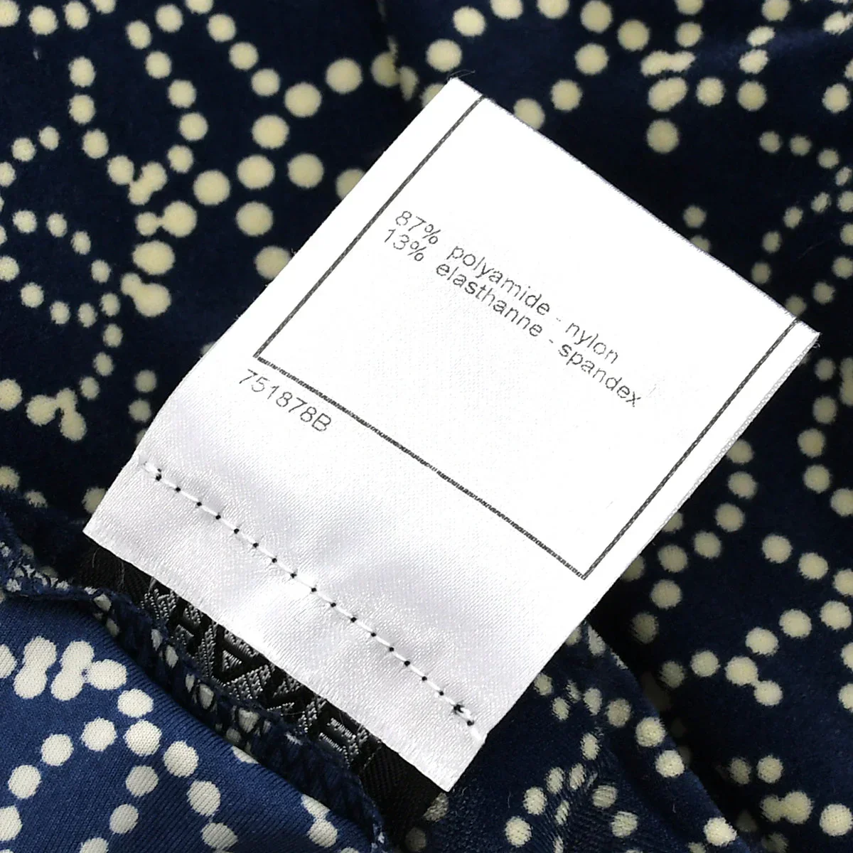 Chanel 2006 Spring CC print round neck T-shirt #38 - Image 10