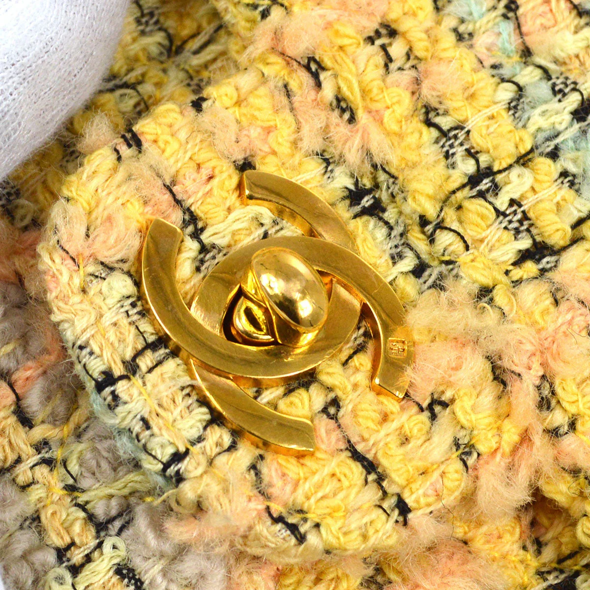 Chanel 1994 Yellow Tweed Handbag Set - Image 7