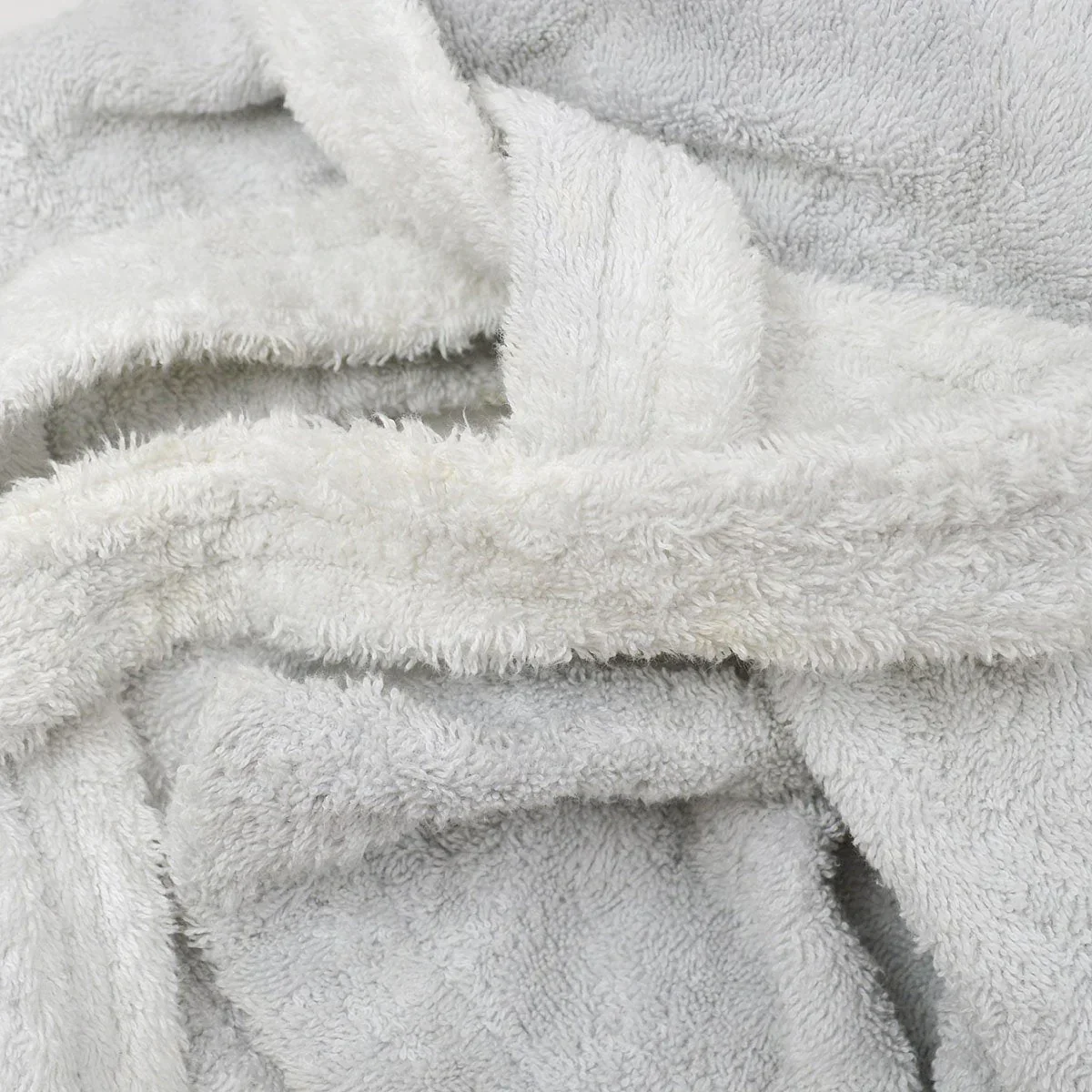 Chanel Cruise 1993 Terry Cloth Bathrobe - Image 5