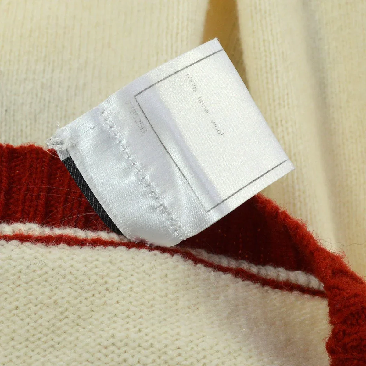 CHANEL 2007 penguin sweater #40 - Image 11