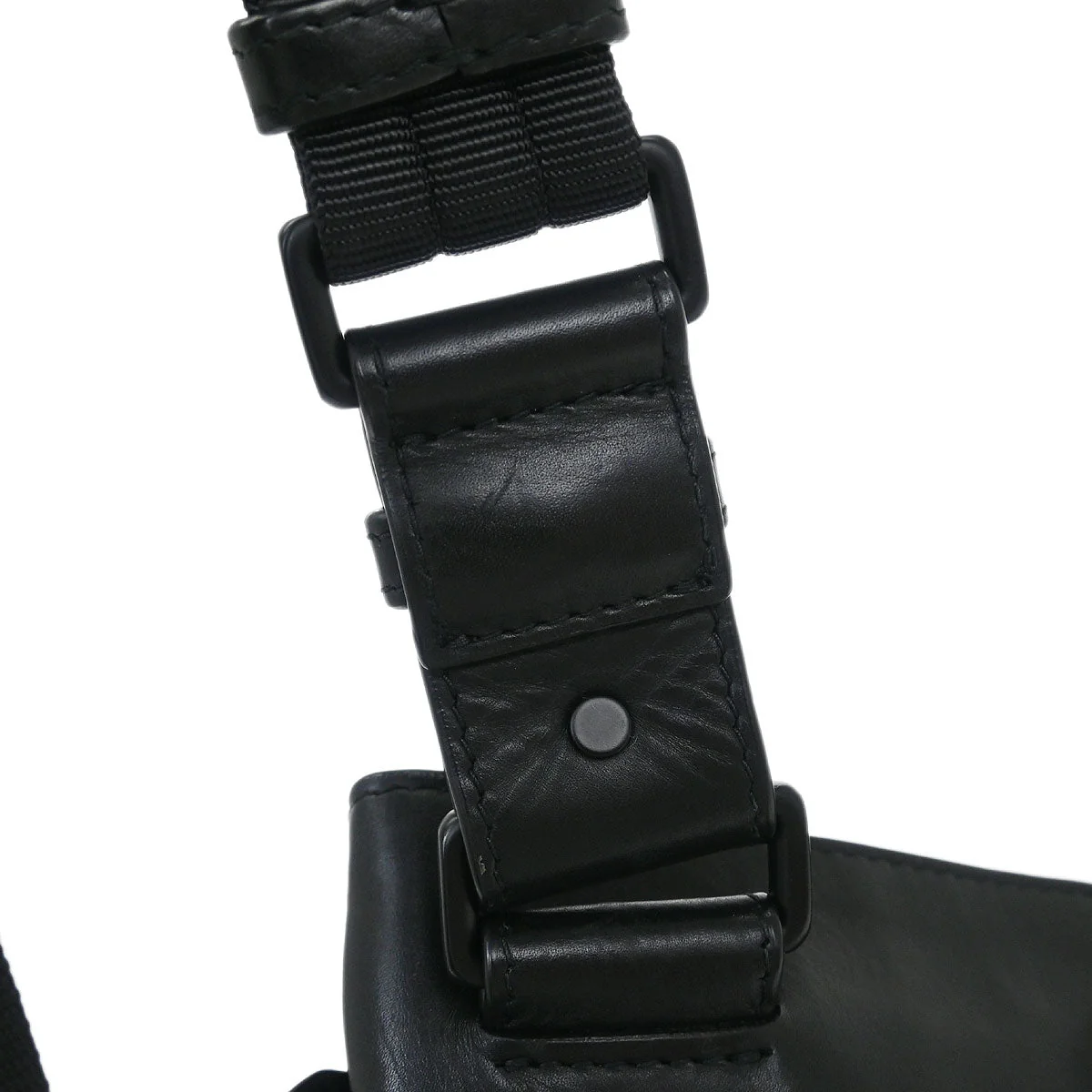 Bottega Veneta Black Shoulder Bag - Image 7