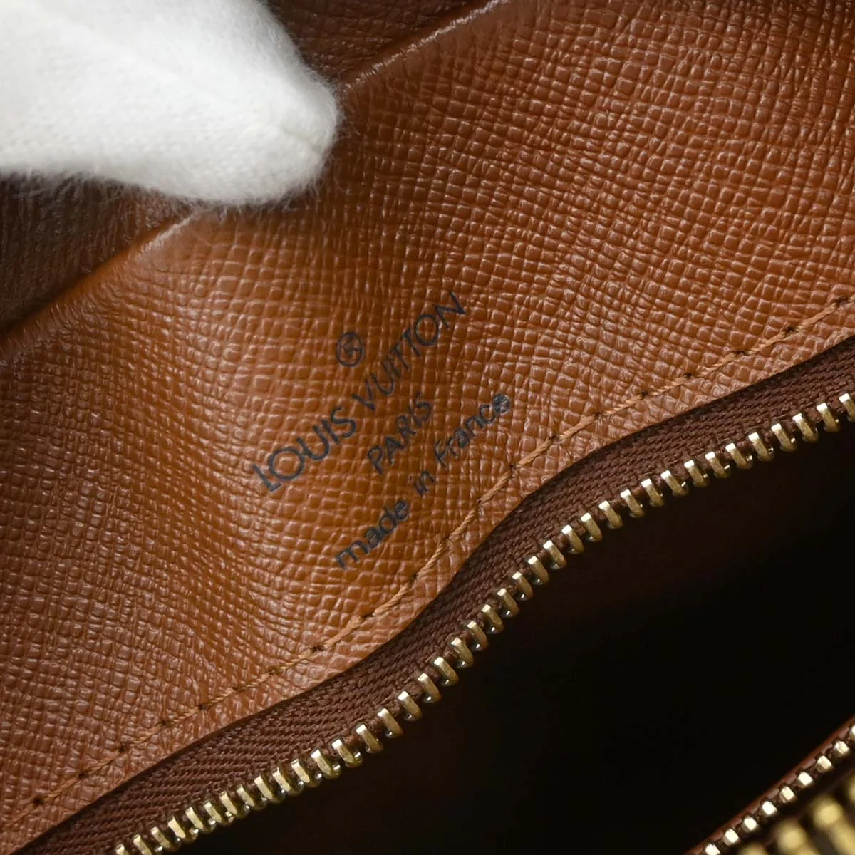 Louis Vuitton 2004 Monogram Nile Shoulder Bag M45244 - Image 9