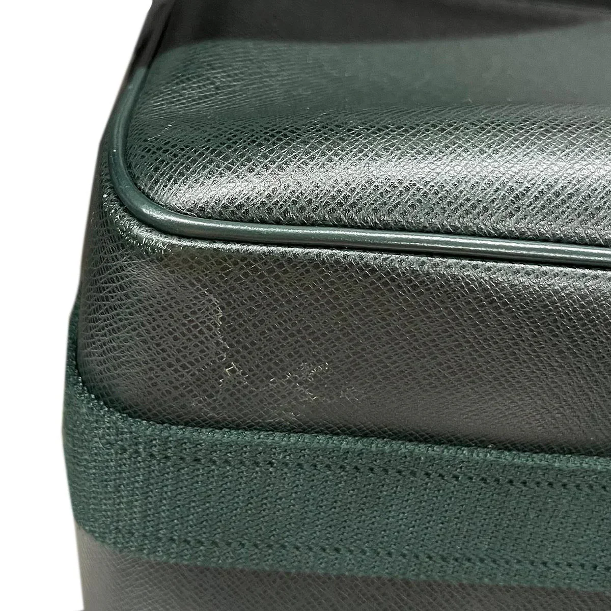 Louis Vuitton Green Taiga Reporter PM Shoulder Bag M30154 - Image 6