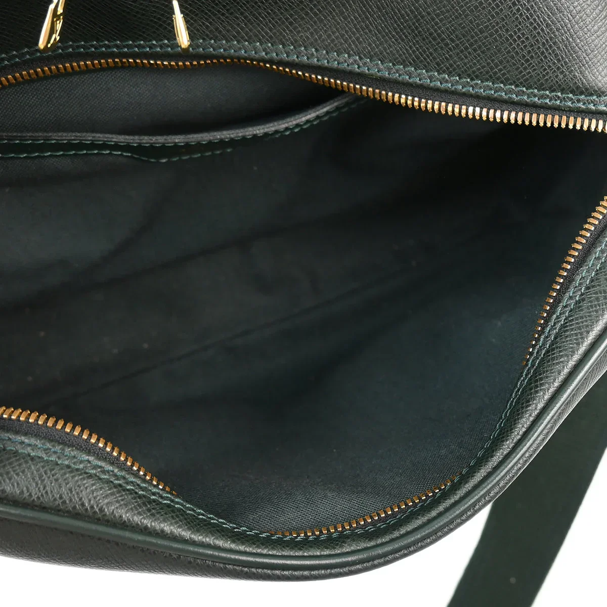 Louis Vuitton Green Taiga Reporter PM Shoulder Bag M30154 - Image 7