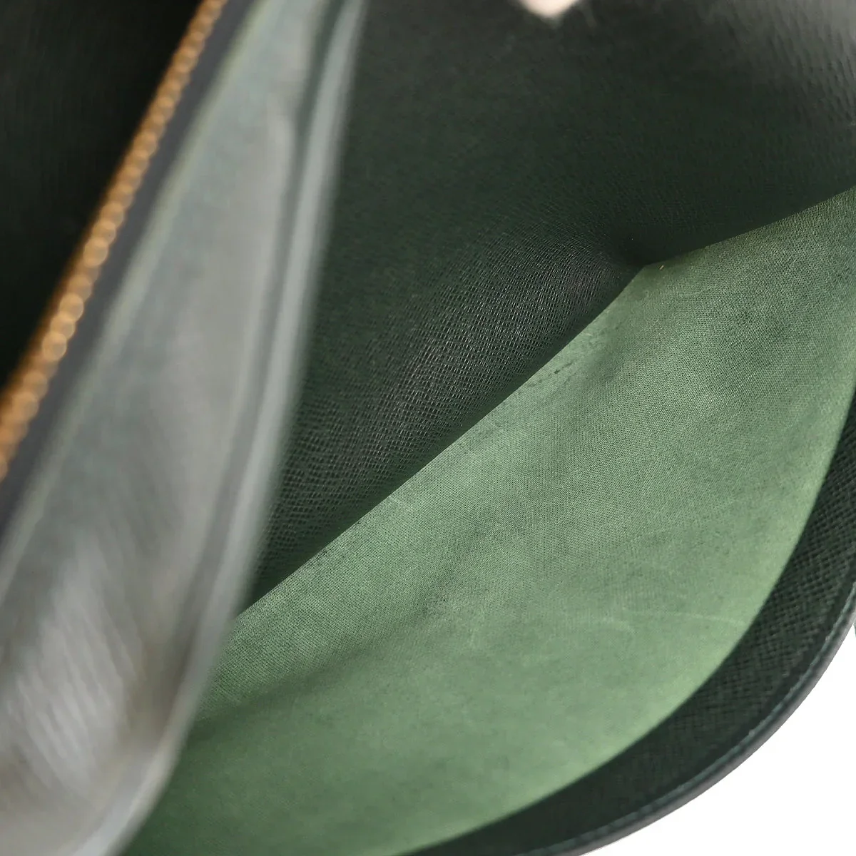Louis Vuitton Green Taiga Reporter PM Shoulder Bag M30154 - Image 9